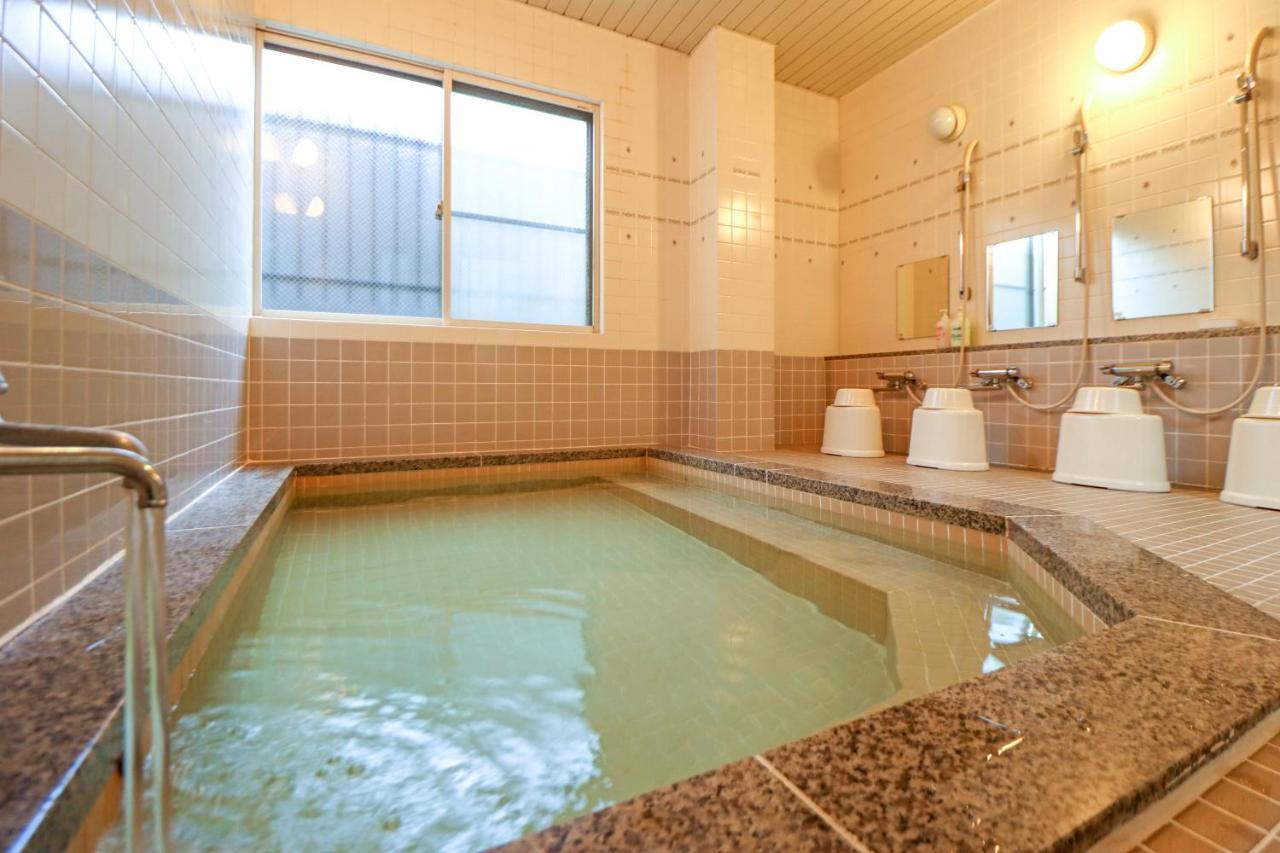 Kobori Ryokan Хиросаки Экстерьер фото