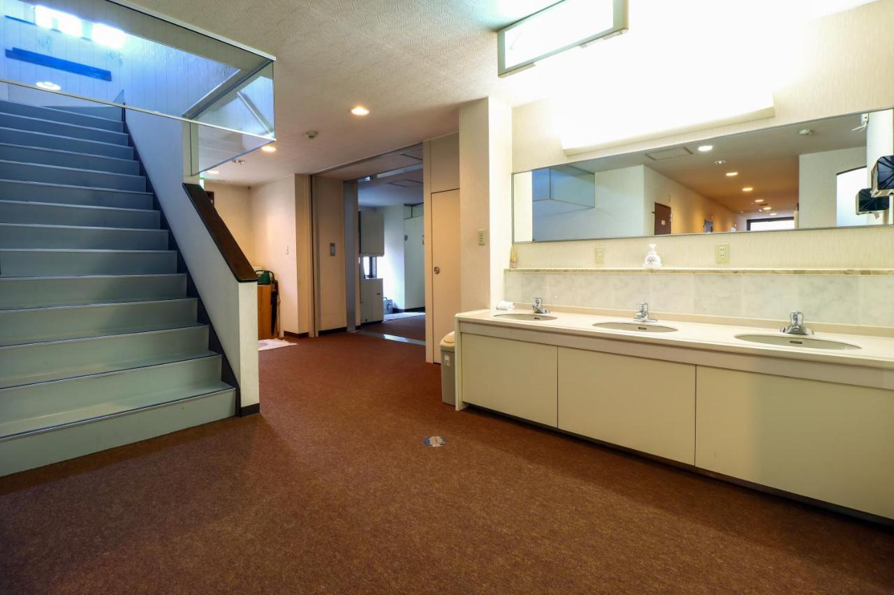 Kobori Ryokan Хиросаки Экстерьер фото
