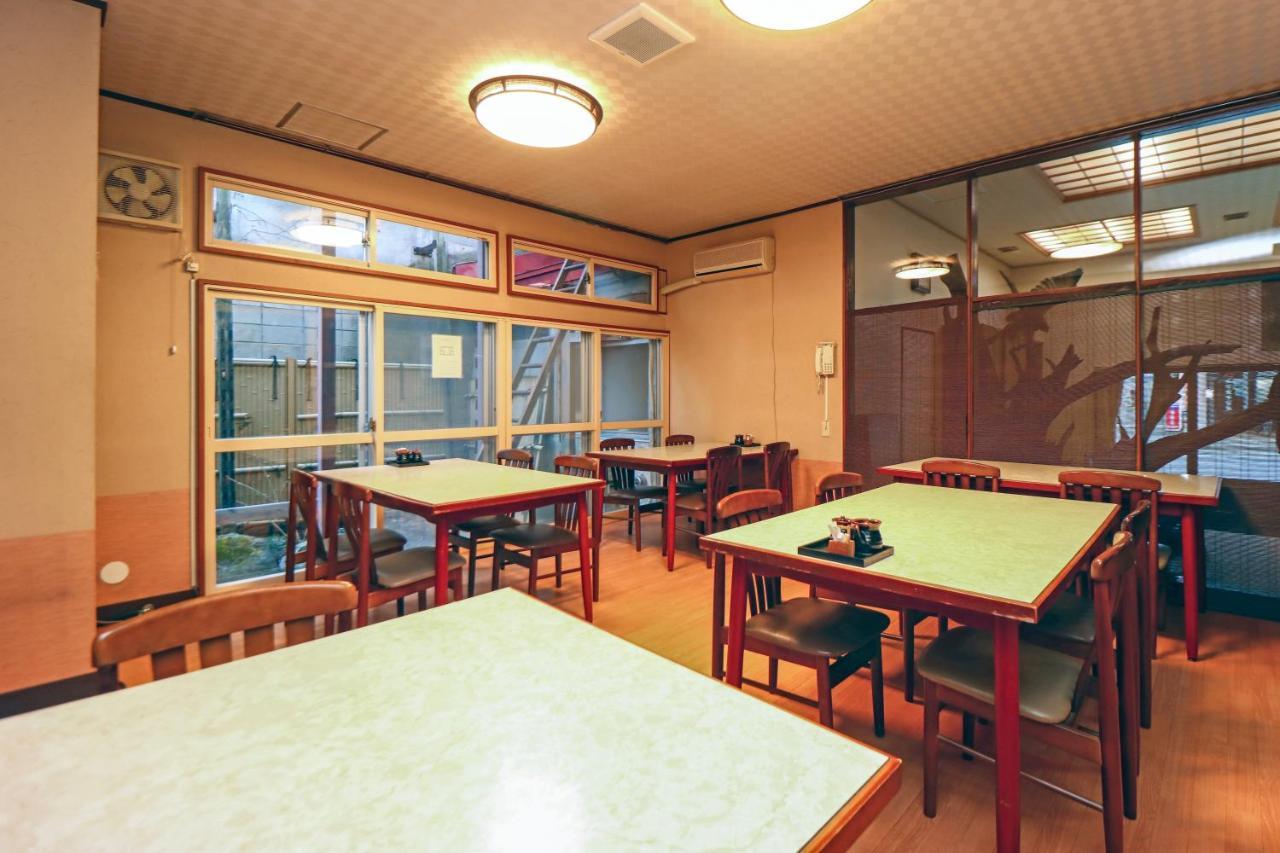 Kobori Ryokan Хиросаки Экстерьер фото